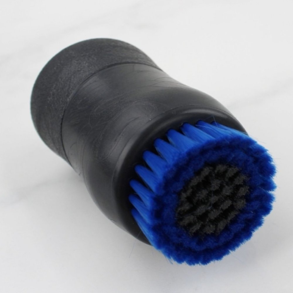 Body Benefits Mens Exfoliating Face Brush